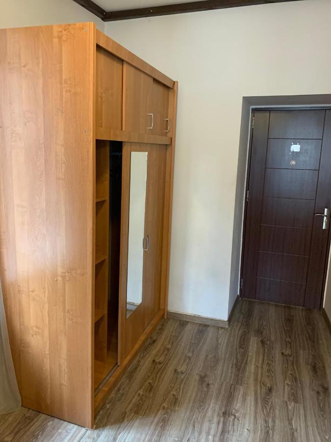 יירבאן Shara Talyan Guest House & Tours מראה חיצוני תמונה