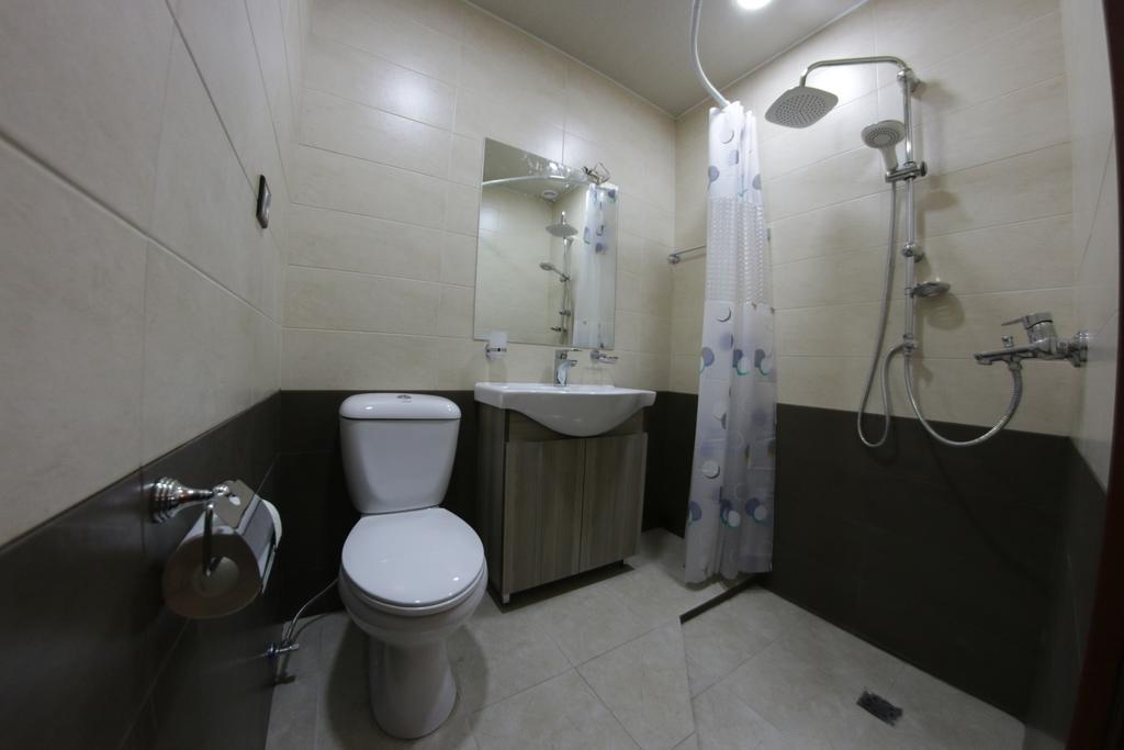 יירבאן Shara Talyan Guest House & Tours חדר תמונה